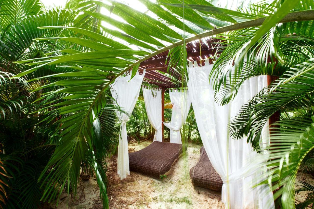 Aventura Village Los Corales Beach And Spa Punta Cana Zewnętrze zdjęcie
